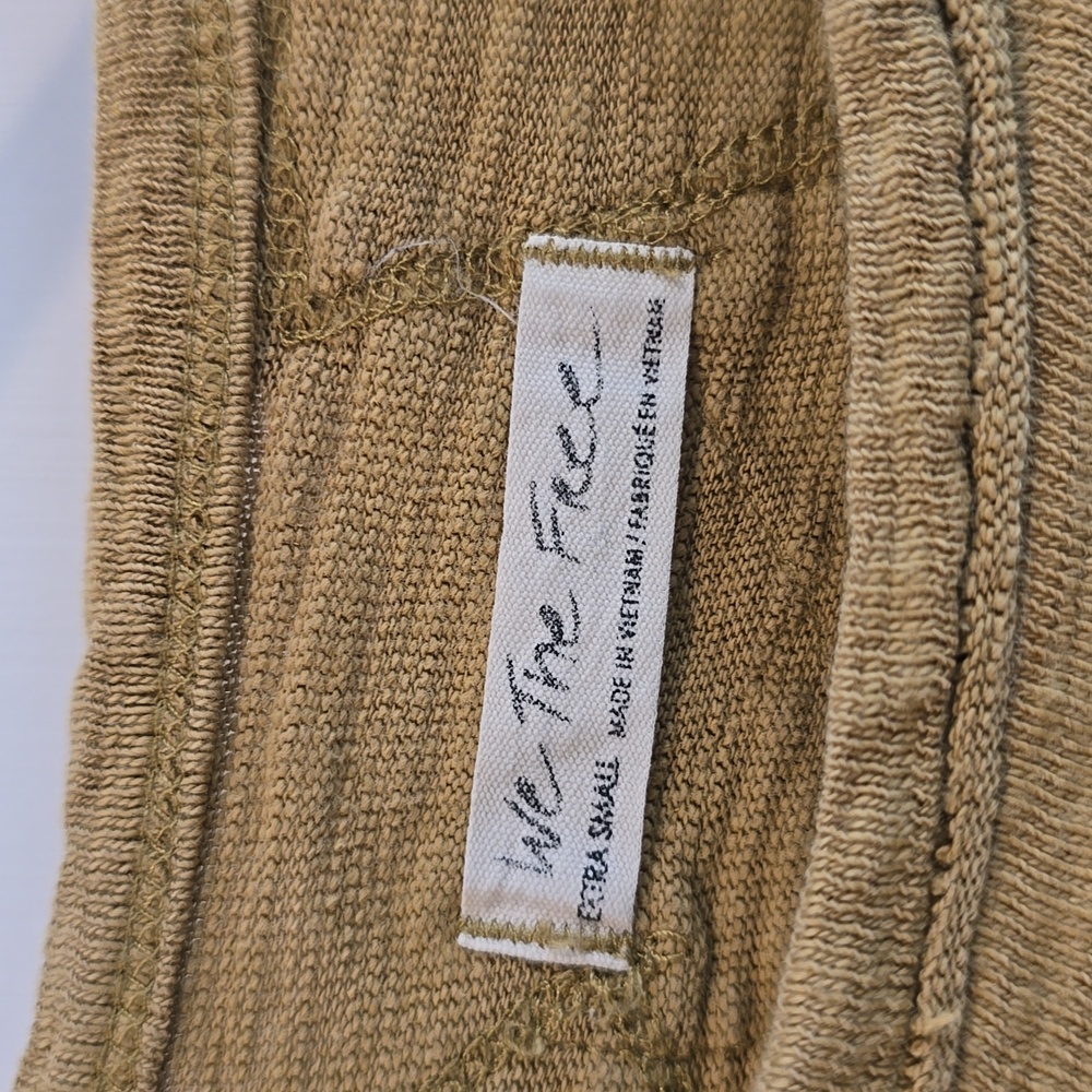 Free People 5 Star Top Golden Palm‎ - Picture 5 of 9